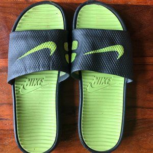 Nike Mens Slides